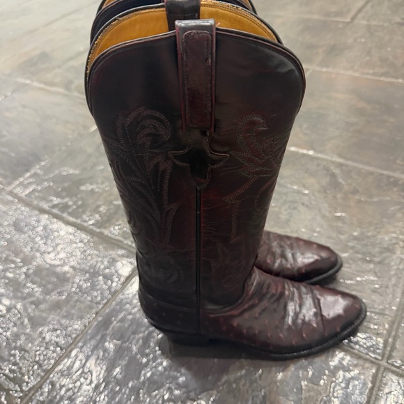 Lucchese Handmade Exotic Ostrich Leather Western Cowboy Boots Burgundy 6.5 - Picture 4 of 15